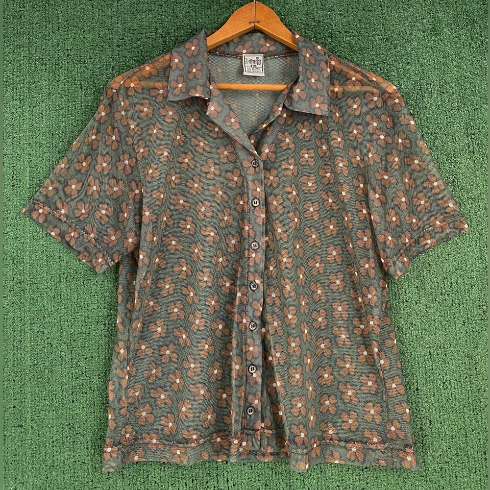 VTG 90’s Levi’s SilverTab Floral Print Sheer Short Sleeve Button Up Shirt Small